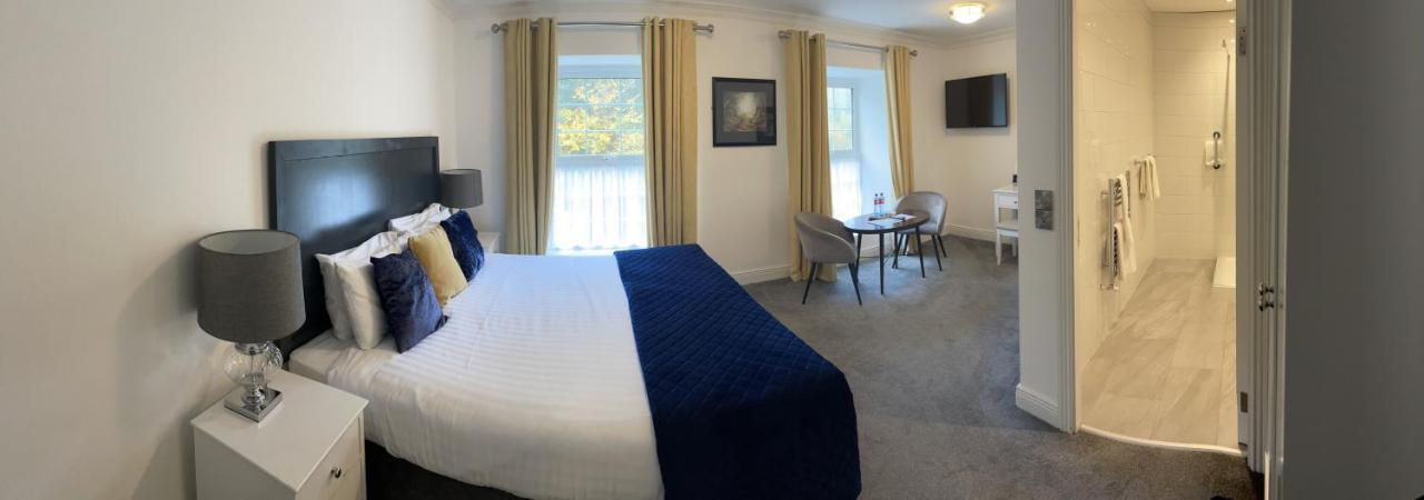 קוב Commodore Hotel מראה חיצוני תמונה